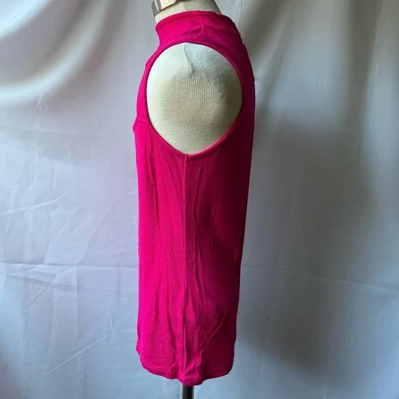 Vintage Bebe Rhinestone Dark Pink Logo Top Size Medium - Picture 5 of 8